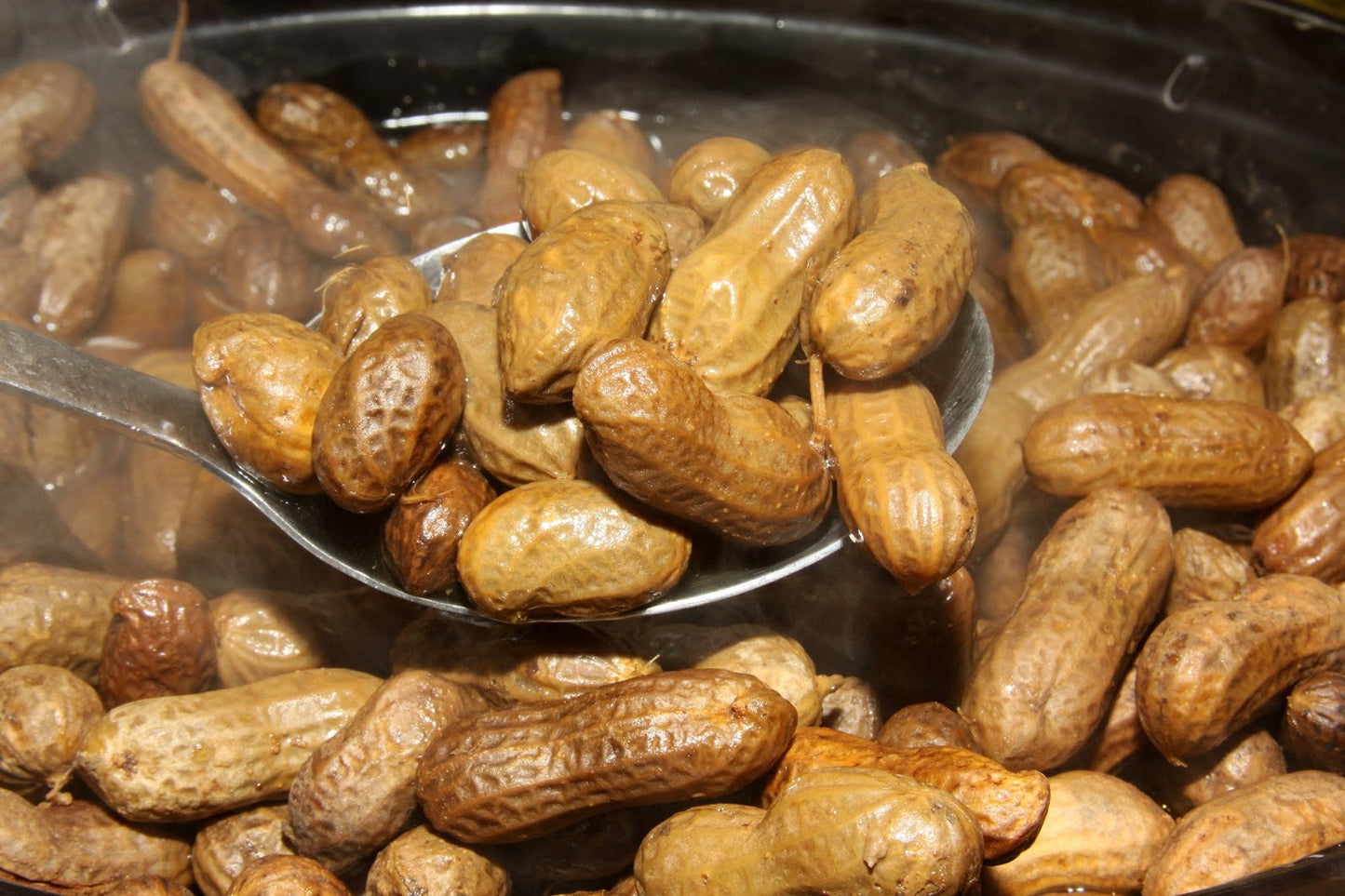 Peanut "Lovers" Basket